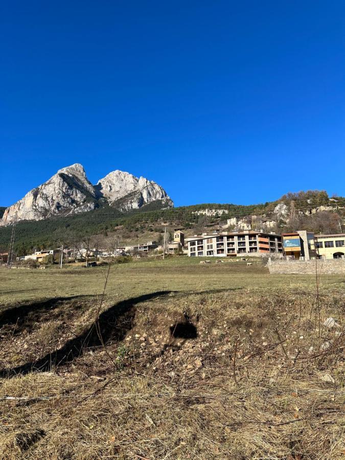Saldes Pedraforca Apartment Exterior photo